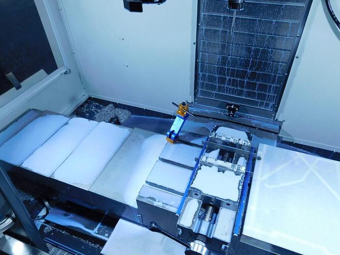 Used 2022 Haas VF2SS CNC Vertical Machining Center