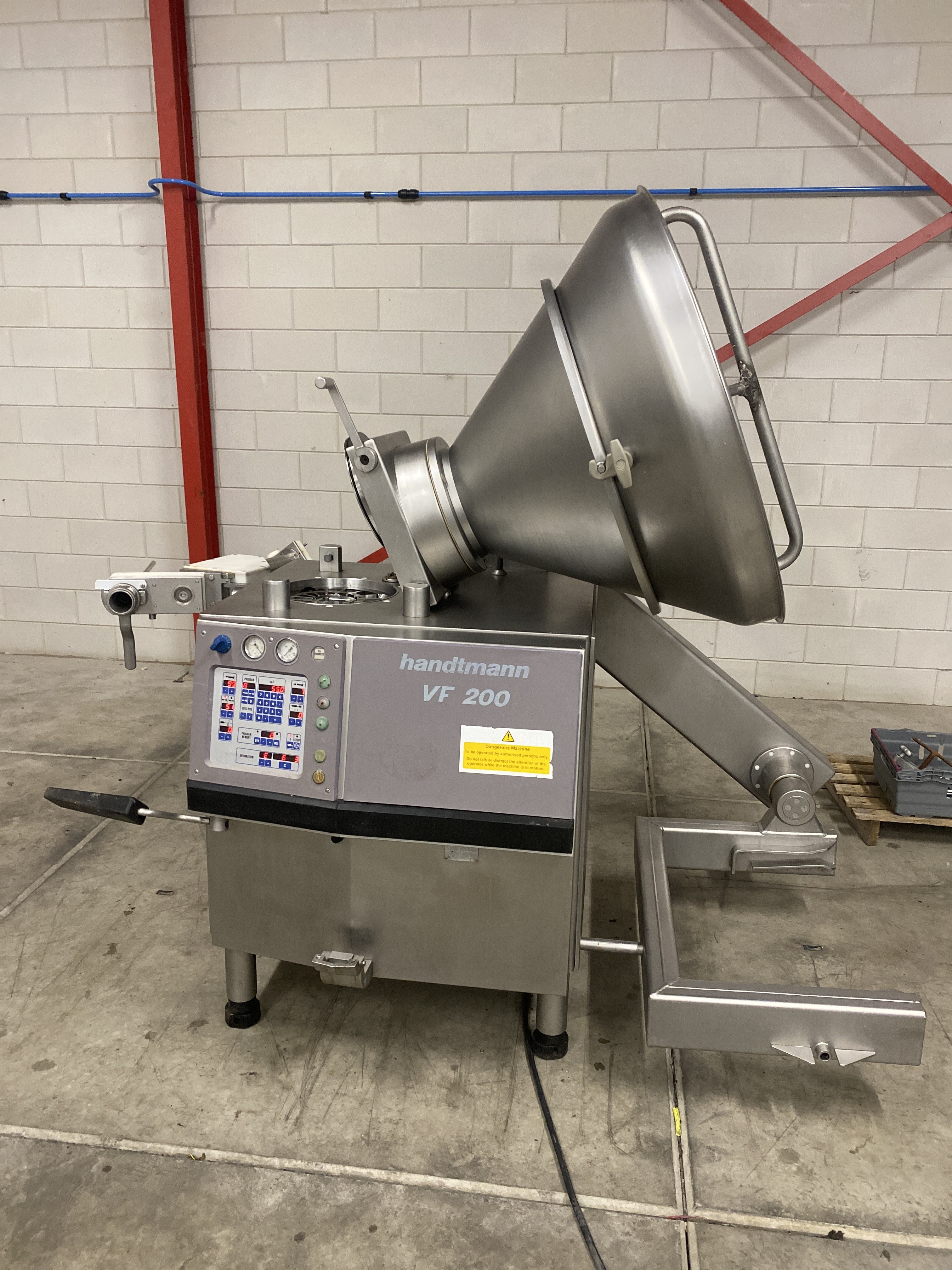 Used Handtmann VF200 vacuum filler