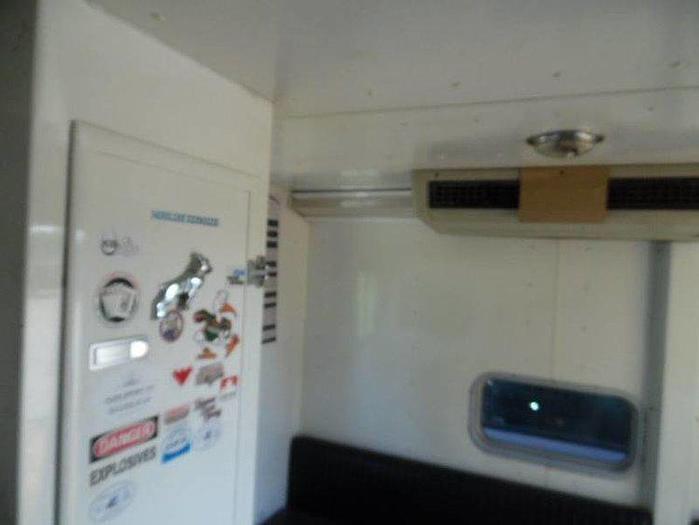 Used 2005 Mack Wireline