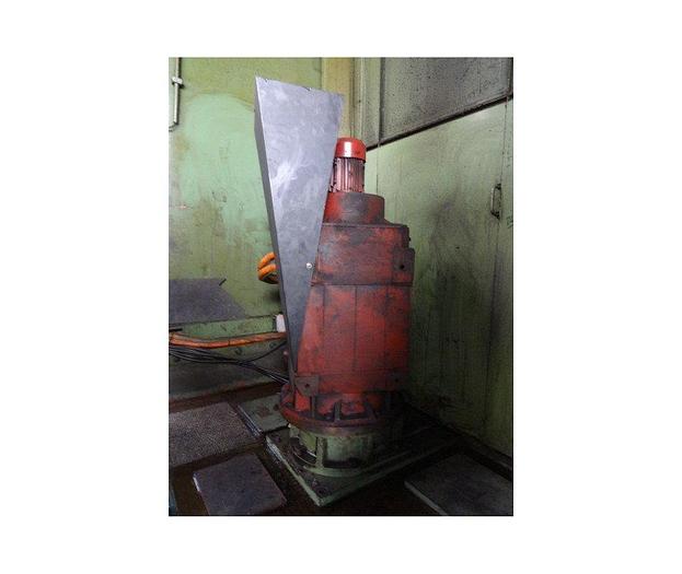 D'occasion Tour vertical CN Pietro CARNAGHI AC 20