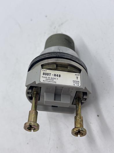 Used Allen-Bradley 800T-H33 Ser T
