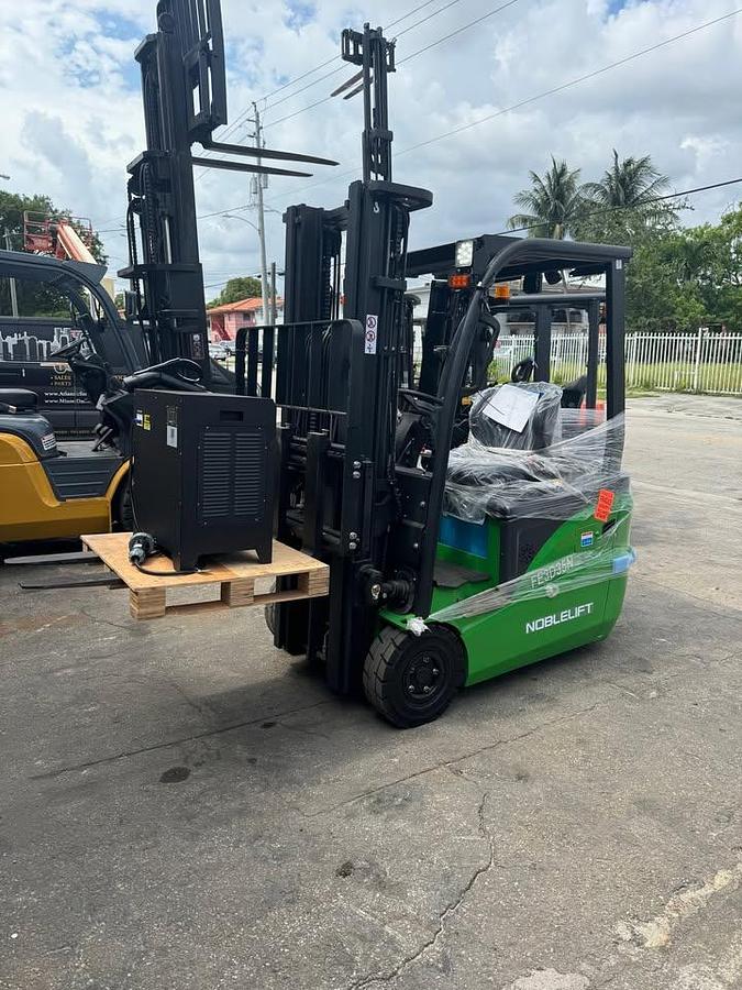 BRAND NEW FORKLIFTS
