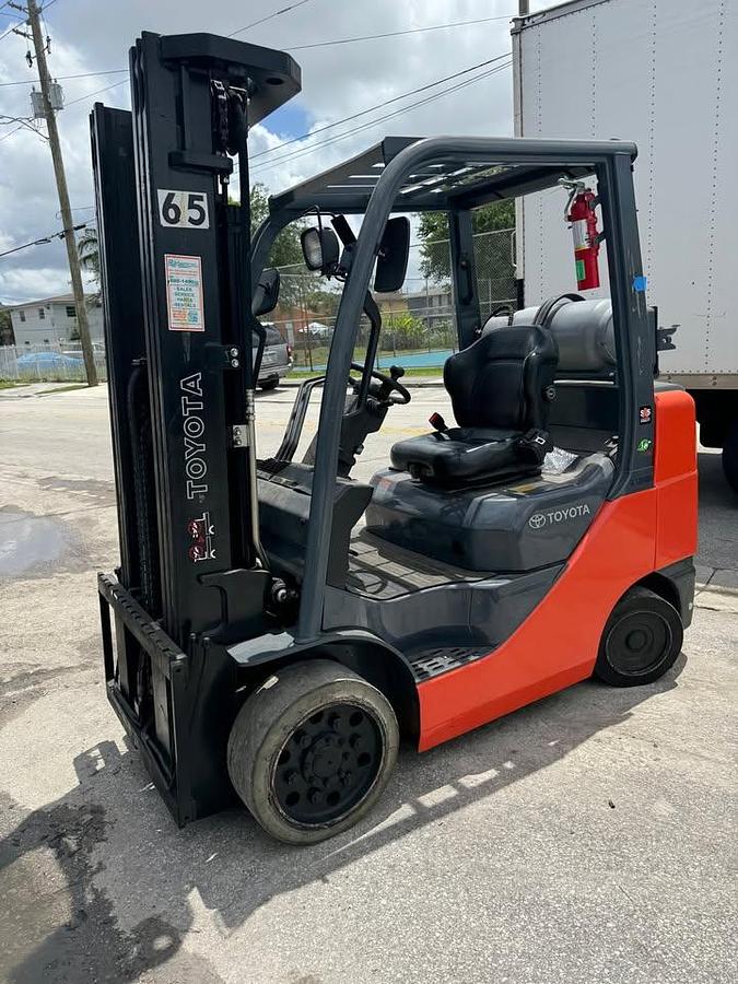 Used TOYOTA FORKLIFTS FORSALE