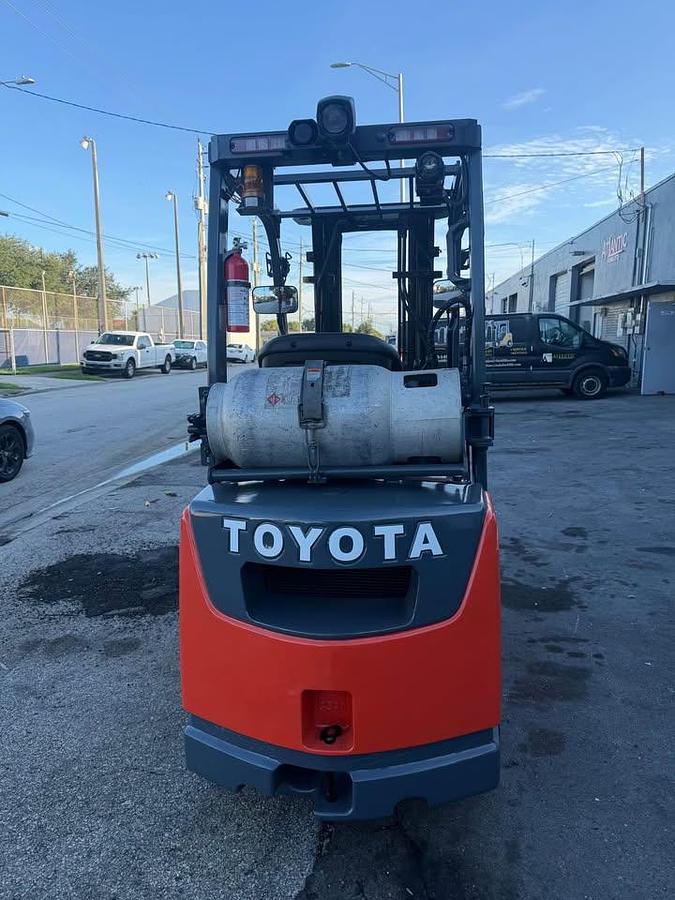 Used Toyota 8FGCSU20 4,000 lb
