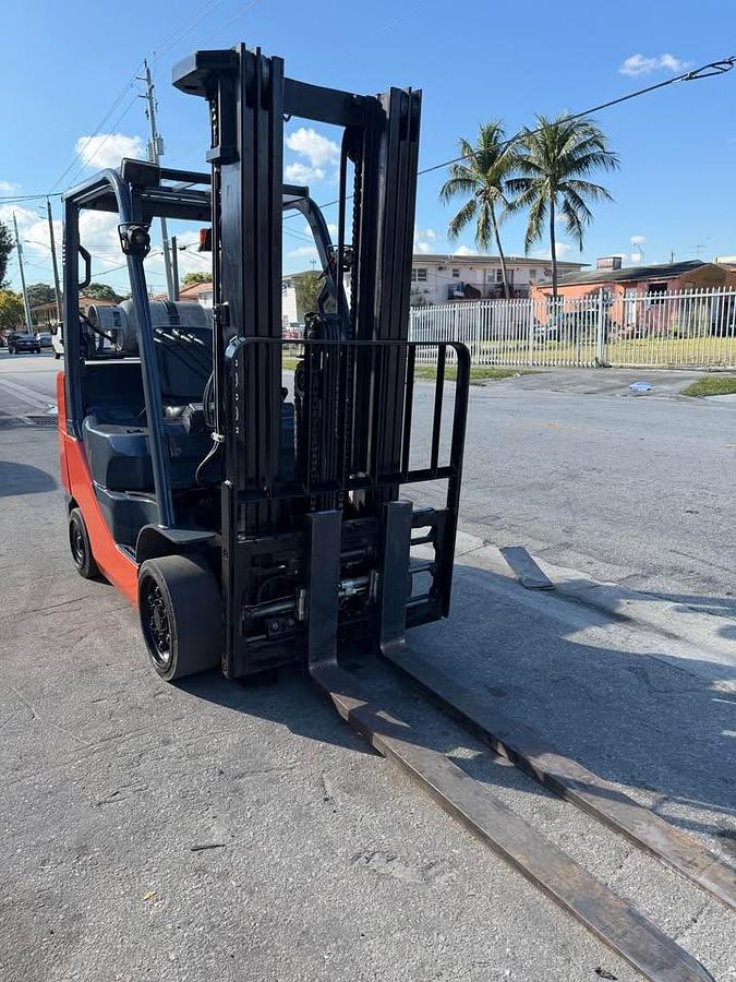 Used 2018 Toyota Forklift 6,500 lbs