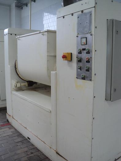 Used (3) HECRONA Z-BLADE MIXERS