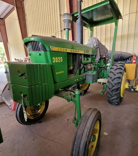 Used 1970 DEERE 3020