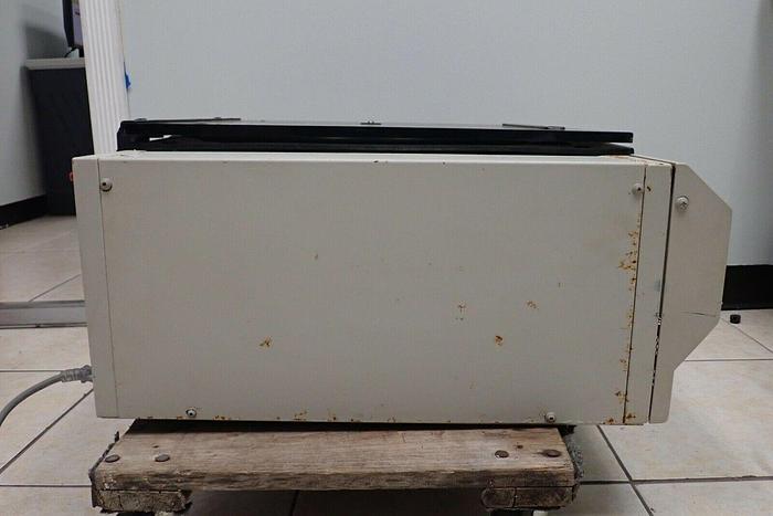 Used Du Pont Sorvall Model T6000B Benchtop Centrifuge with Rotor & Buckets