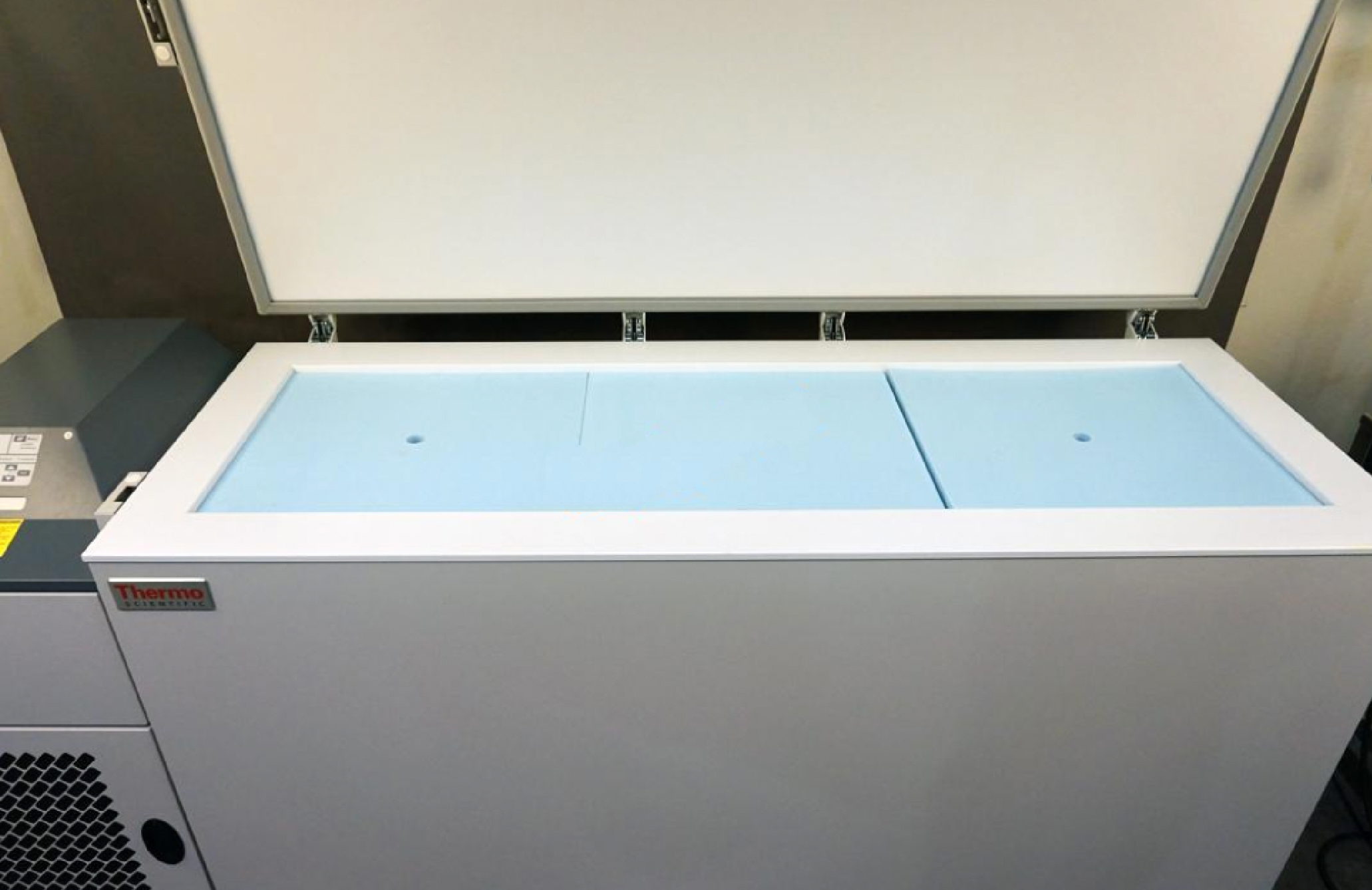 Used Thermo Scientific ULT2050-10-D
