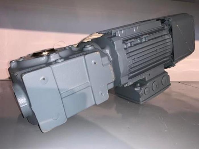 GEARMOTOR SEW EURODRIVE SA47 DRN80M4/BE1