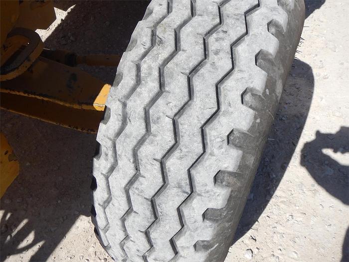 Used 2014 DEERE 310K EP