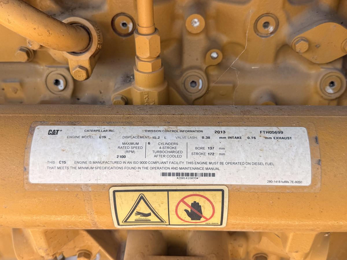 Caterpillar  C15 generator complete with motor, alternator and trailer.