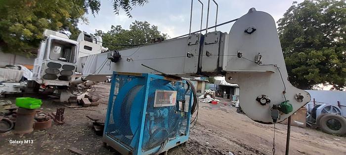 Used Marine Telescopic 10 Ton Crane Aurora 50TSC12000