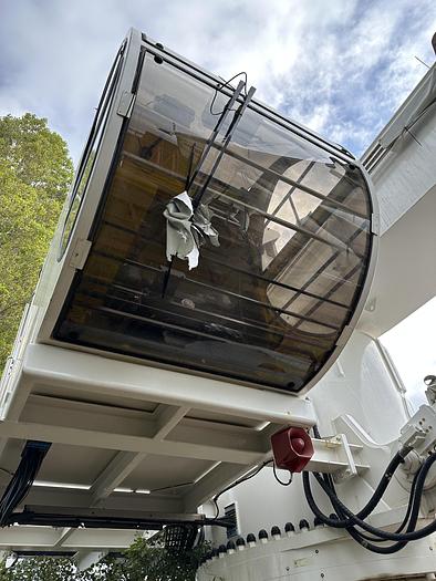 Knuckle-boom crane Sormec M650/EL 34 tons excellent condition.