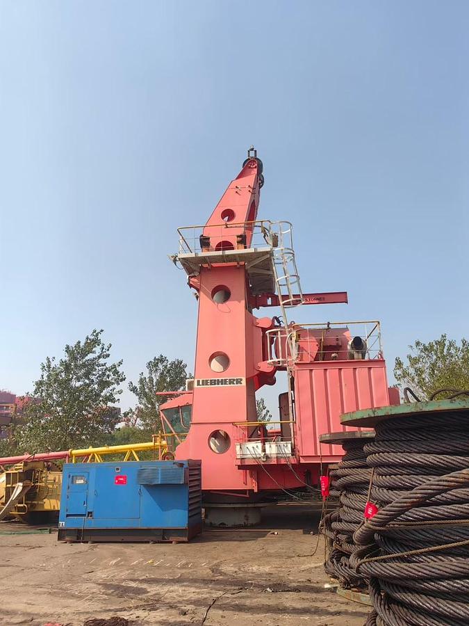 Used Liebheer Crane 60 Ton