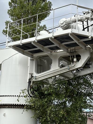 Knuckle-boom crane Sormec M650/EL 34 tons excellent condition.