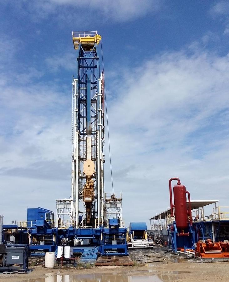 Used IHSA 4 Titan 2000 HP rig