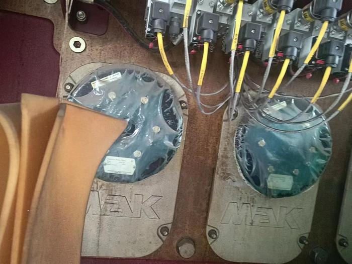 Mak 6M25C marine propulsion engine unused x 2 sets built year 2015 with ABS certificates.