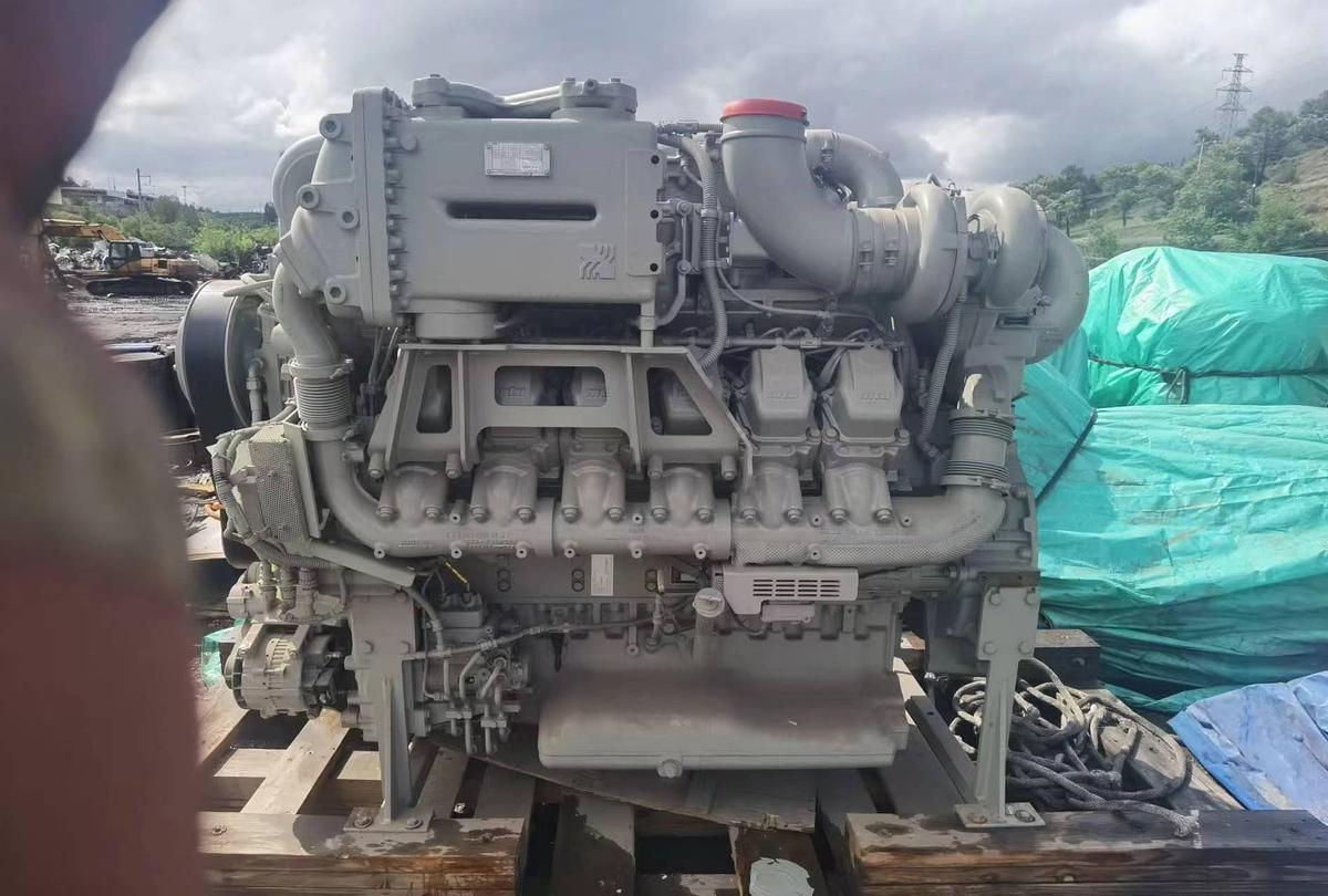 MTU 12V000C66 engine