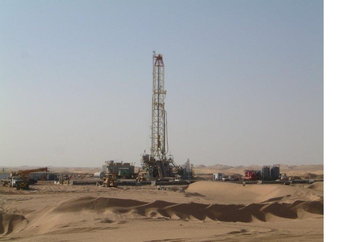 Used Dreco Desert Mobile -  1000 HP Oil drilling rig