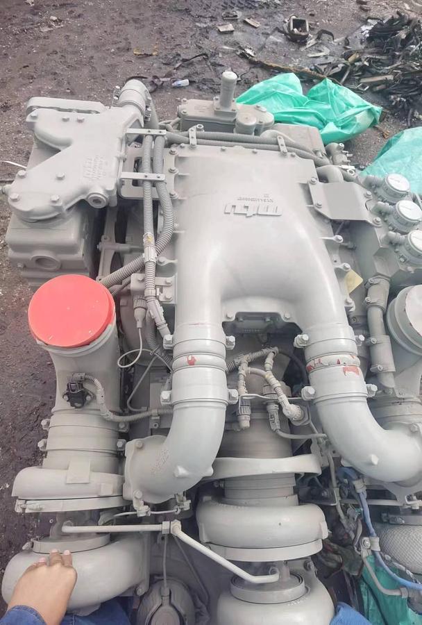 MTU 12V000C66 engine