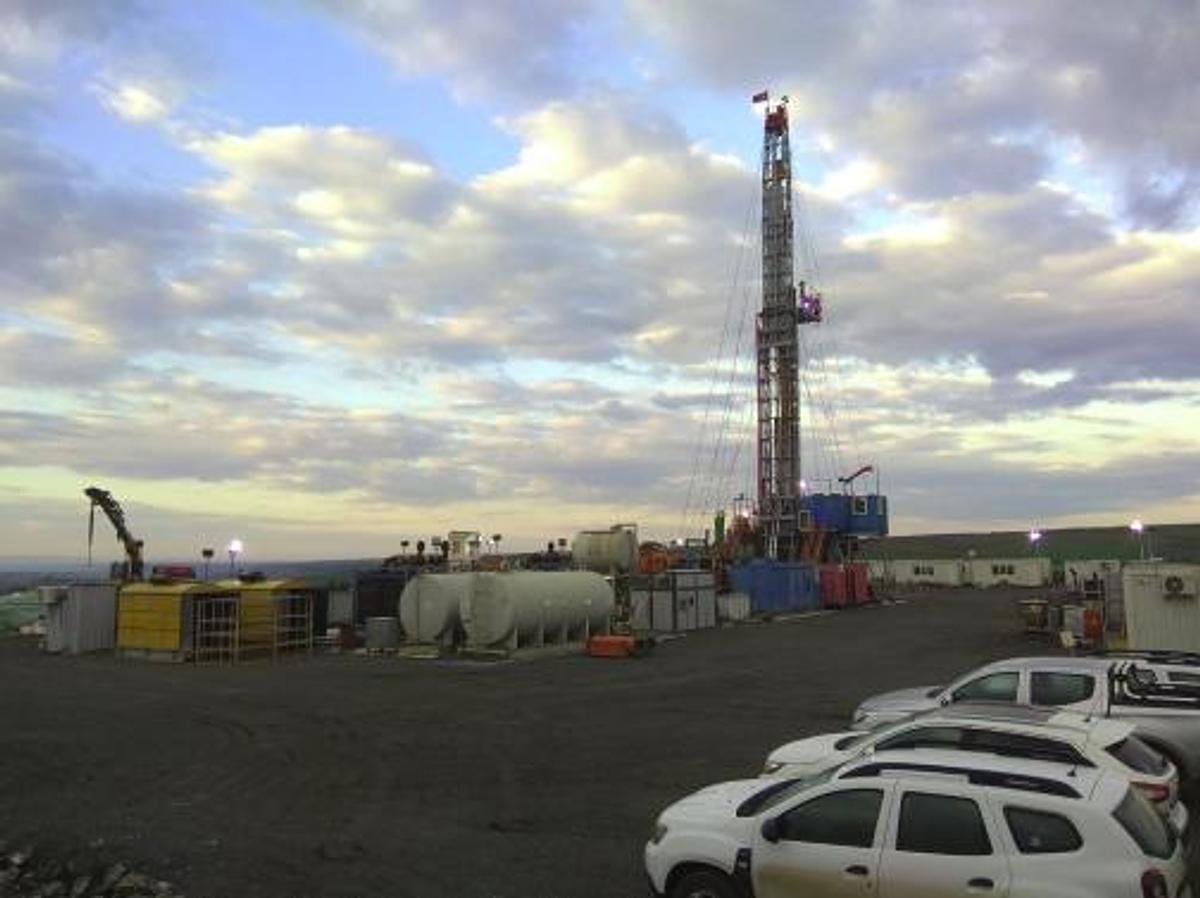 Used MR-8000 (1080 HP) MOBILE DRILLING & WORKOVER RIG