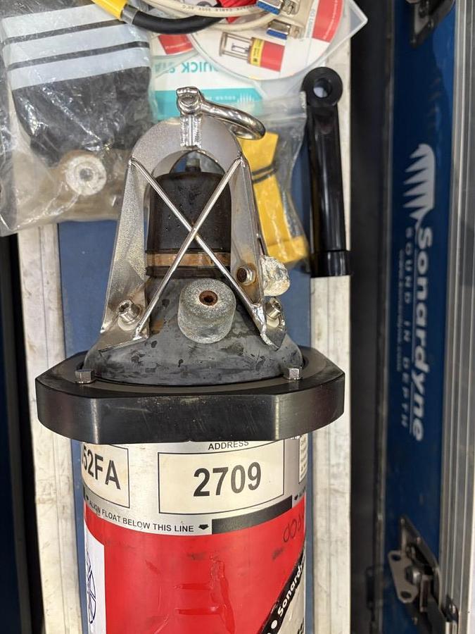 Used Sonardyne Midi and Mini