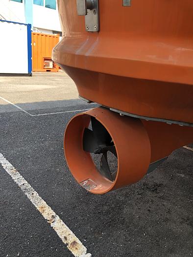 Rescue boat enclosed New with Davit