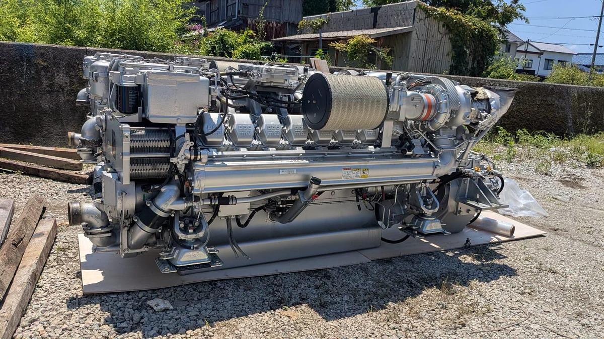 Used MTU 16V2000M90 engines with Nico Gear