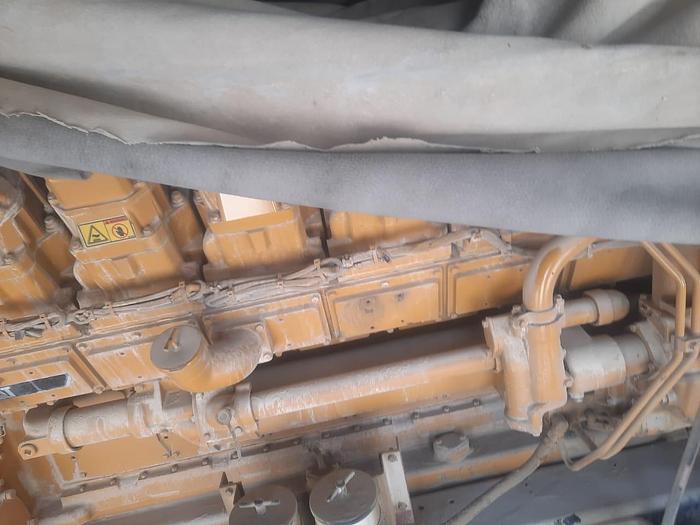 Used Caterpillar 3512B and C32 generators.