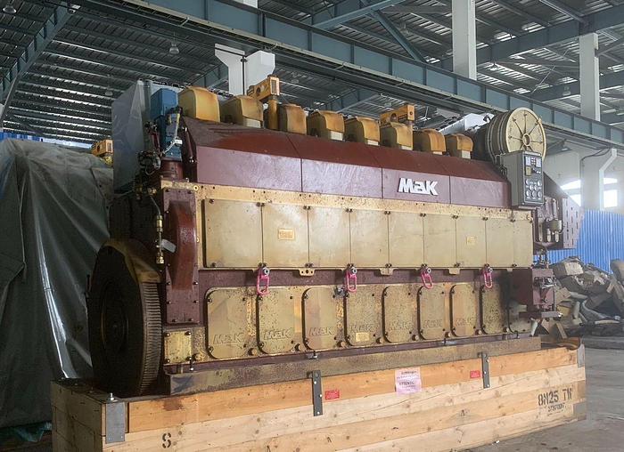 Mak 8M25C Marine propulsion engines New with ABS class certificate, 2 units