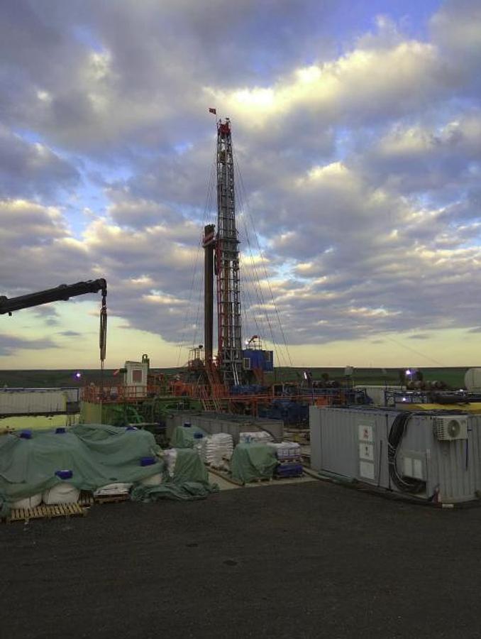 Used MR-8000 (1080 HP) MOBILE DRILLING & WORKOVER RIG