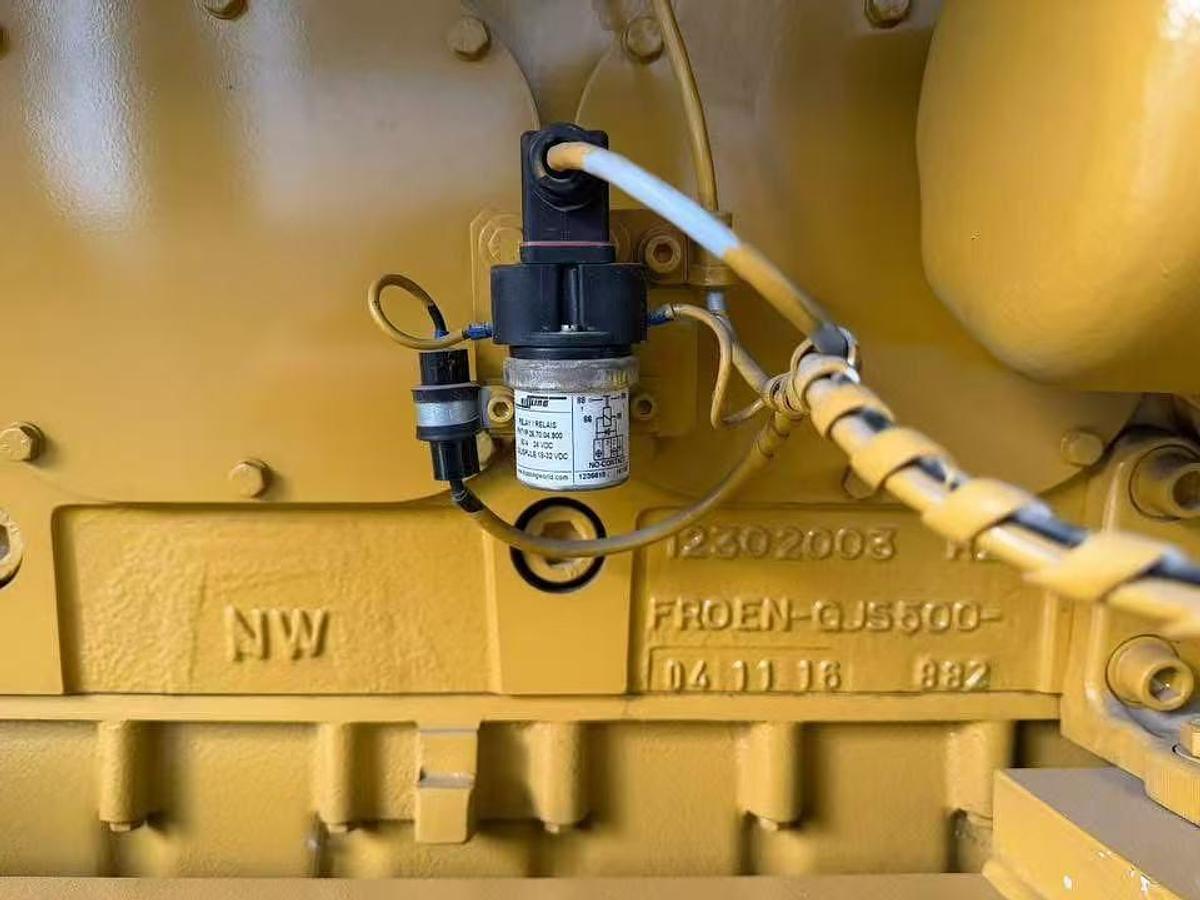 2017 Caterpillar CG 170-12