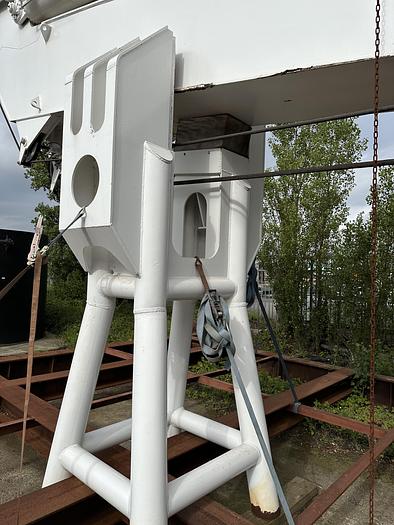 Knuckle-boom crane Sormec M650/EL 34 tons excellent condition.