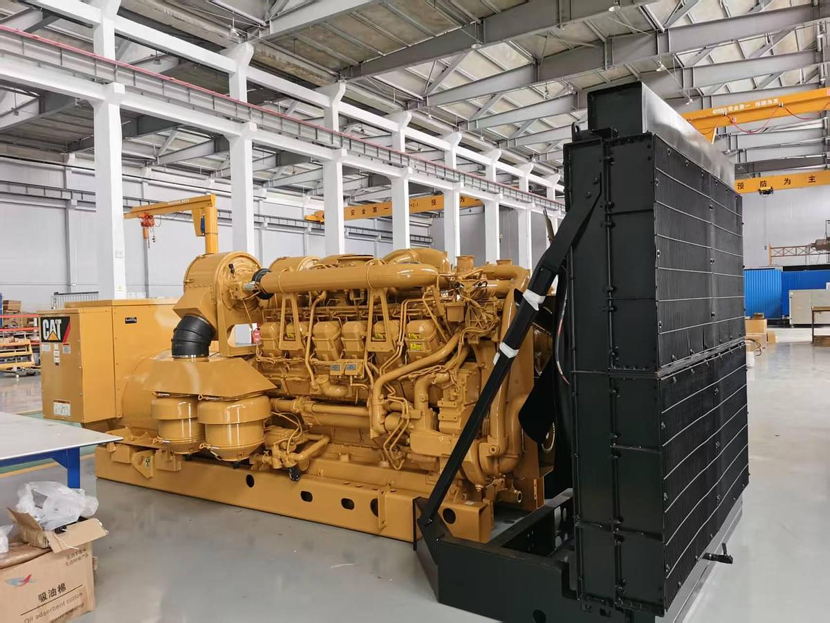 Refurbished Caterpillar 3512B 600V 50 Hz Rebuilt generators.