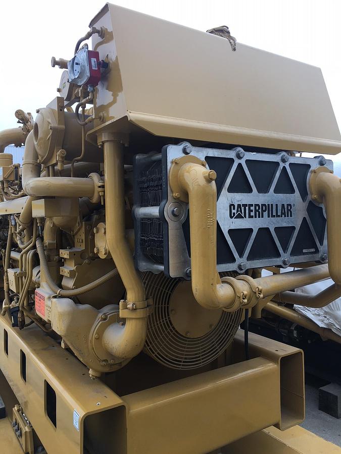 Used Caterpillar 3516C-HD EPA Tier 2 ABS certified IMO compliant engines.