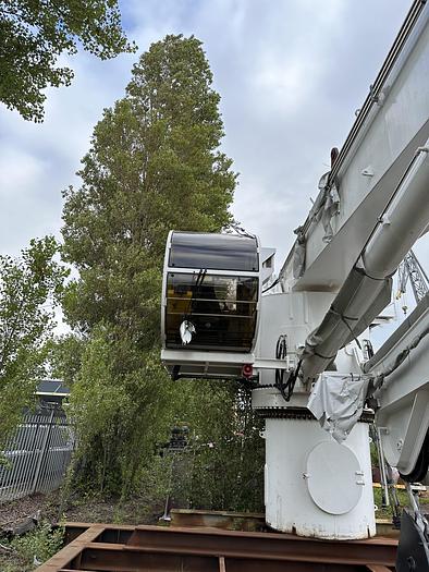 Knuckle-boom crane Sormec M650/EL 34 tons excellent condition.