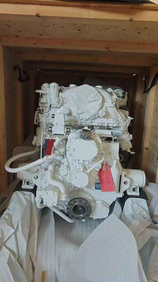 New MTU 10V 2000 M94 marine engines with ZF gearbox.