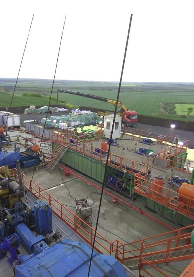 Used MR-8000 (1080 HP) MOBILE DRILLING & WORKOVER RIG