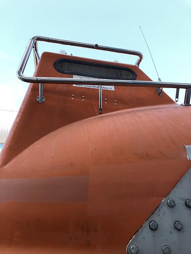 Rescue boat enclosed New with Davit