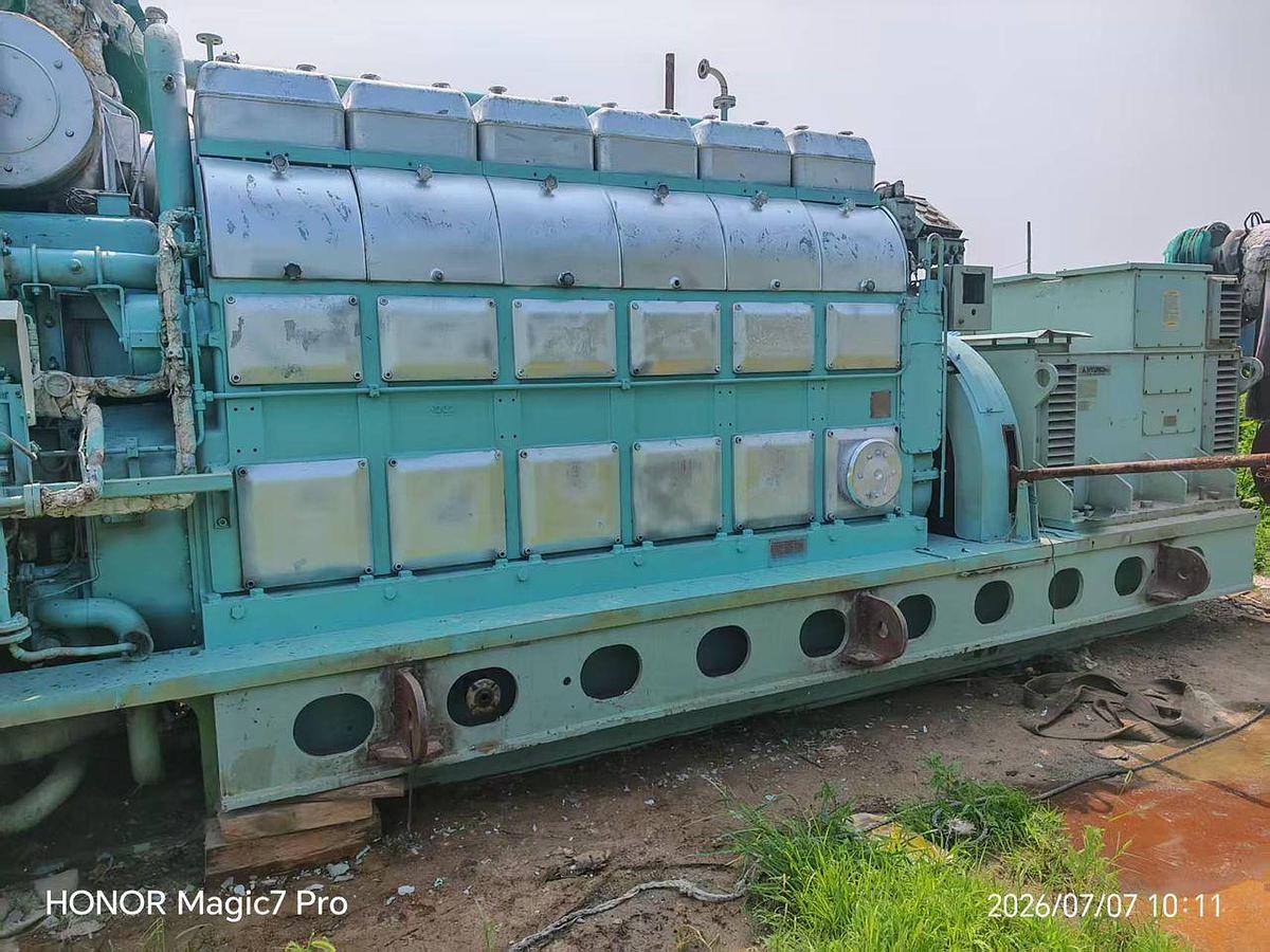 Used Hyundai MAN B&W 6L28/32H marine generators