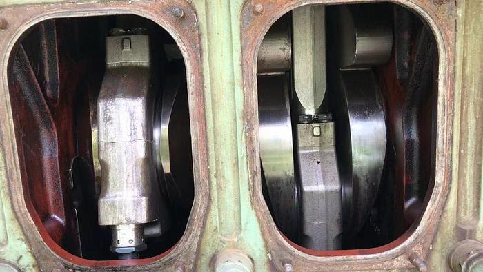 Used 1998 Daihatsu 8DK-28