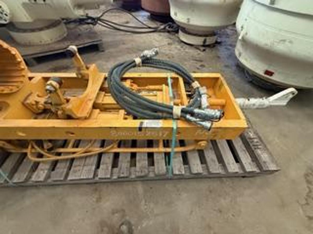 Used NOV TDS-4S topdrive with PH-85 pipe handler