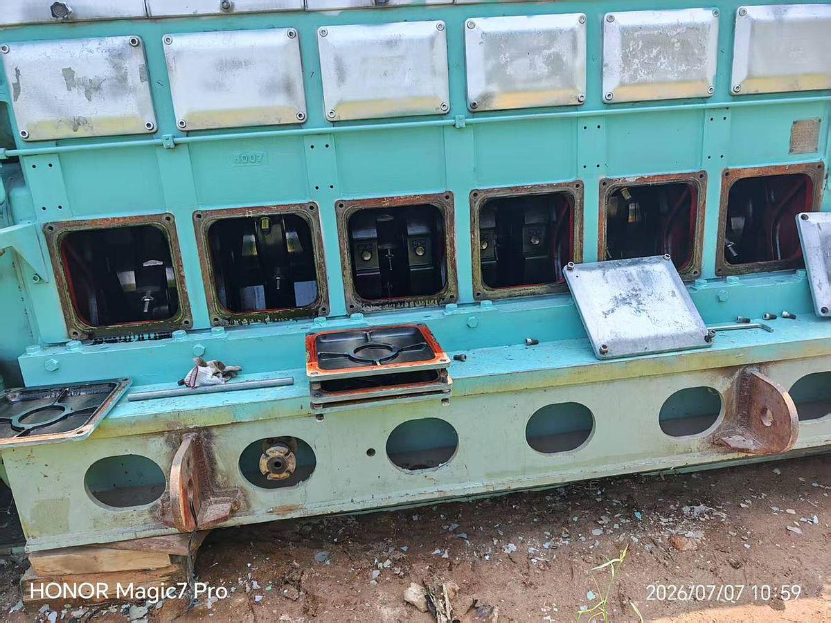 Used Hyundai MAN B&W 6L28/32H marine generators