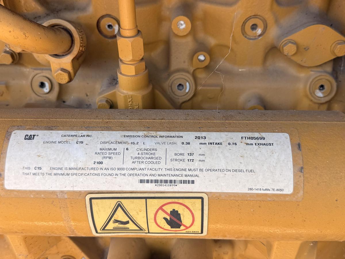 Caterpillar  C15 generator complete with motor, alternator and trailer.