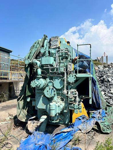 Himsen Hyundai 8H32/40P Marine Propulsion engine New.