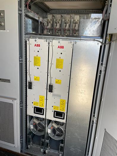 Used TDS11 top drive with power house and tracks