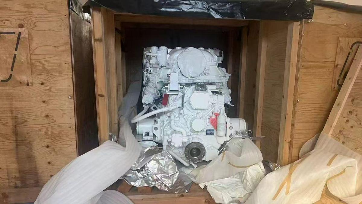 New MTU 10V 2000 M94 marine engines with ZF gearbox.