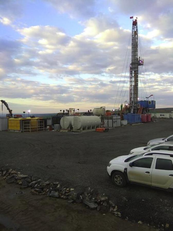 Used MR-8000 (1080 HP) MOBILE DRILLING & WORKOVER RIG