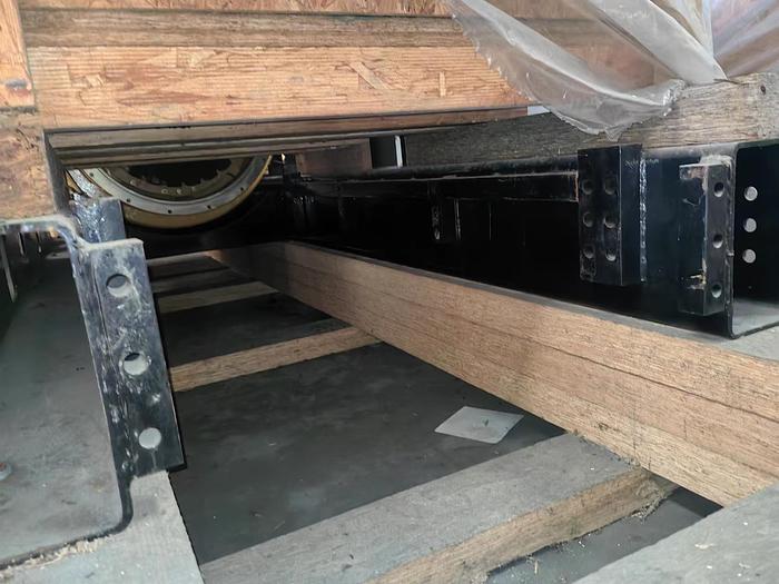 2016 Caterpillar SR5